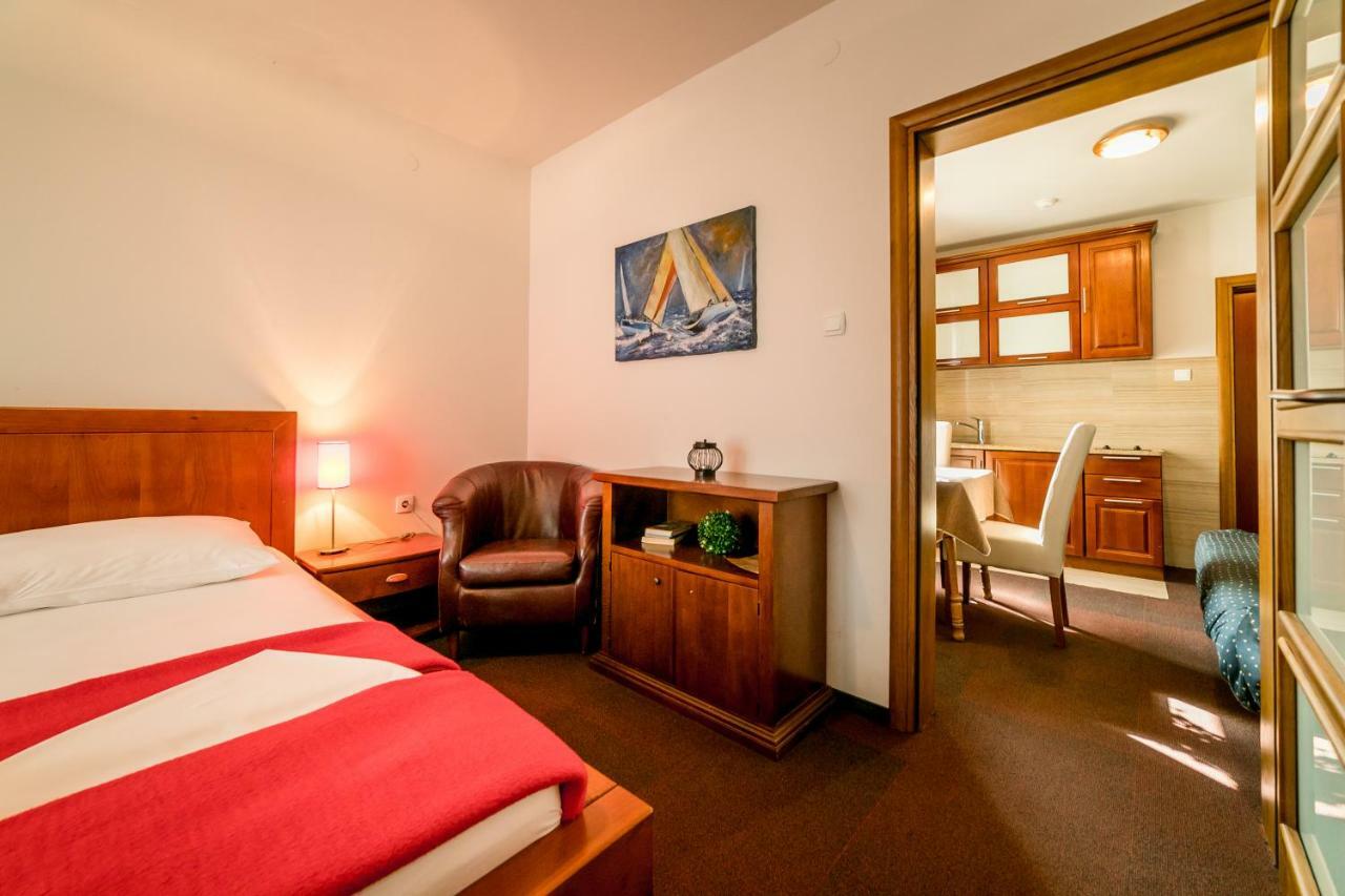 Apartmani Laban Herceg Novi Buitenkant foto